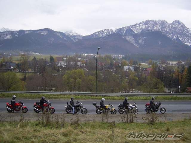 Photo 1077050