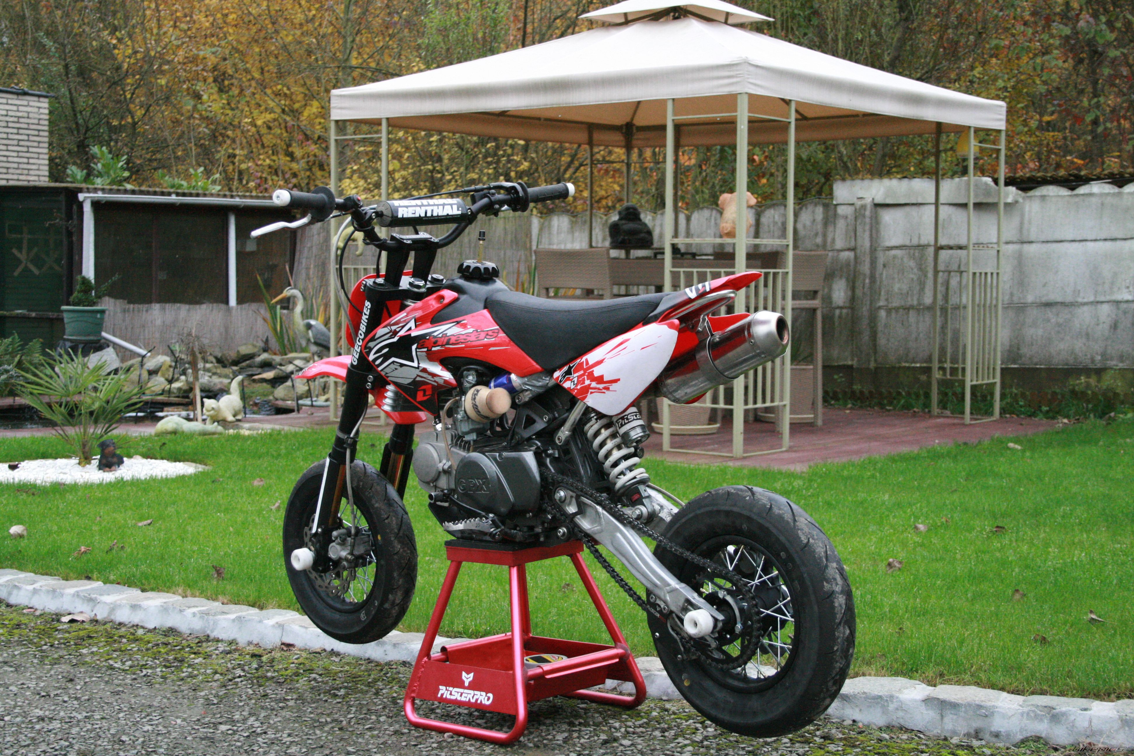 Bike Photo 1077179