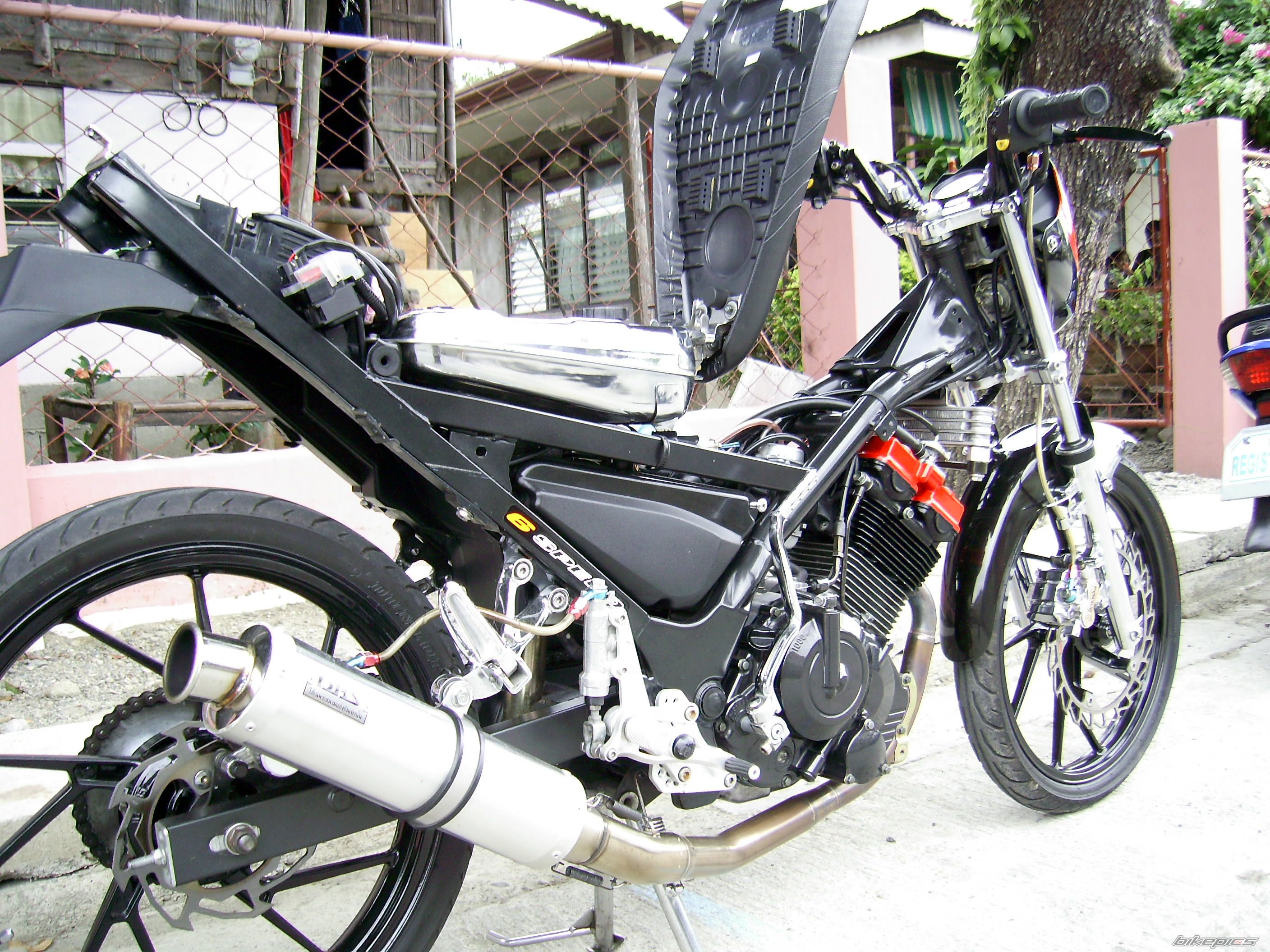 Photo 1077272