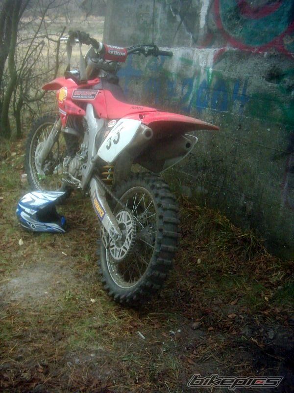 Photo 1077329