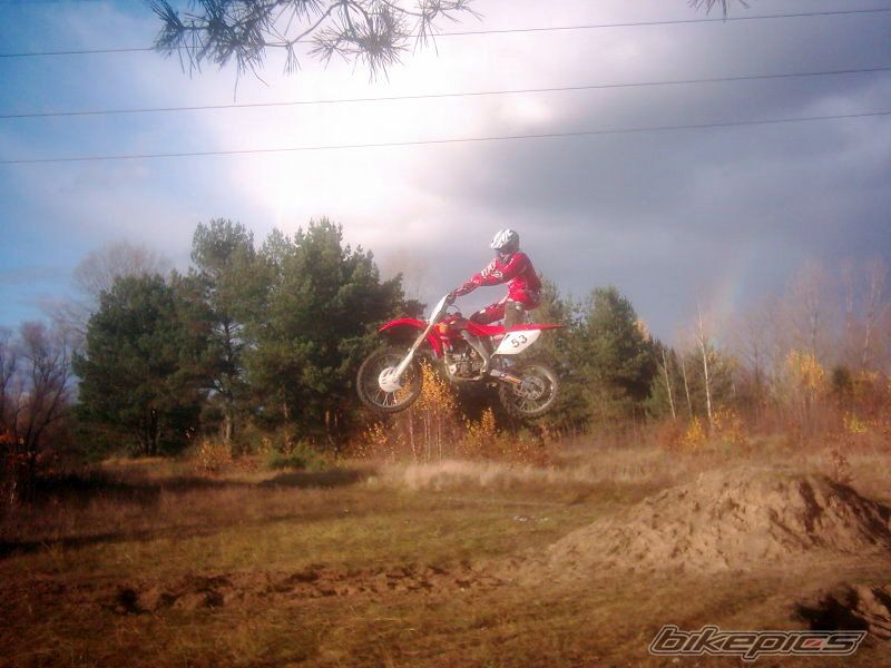 Photo 1077379