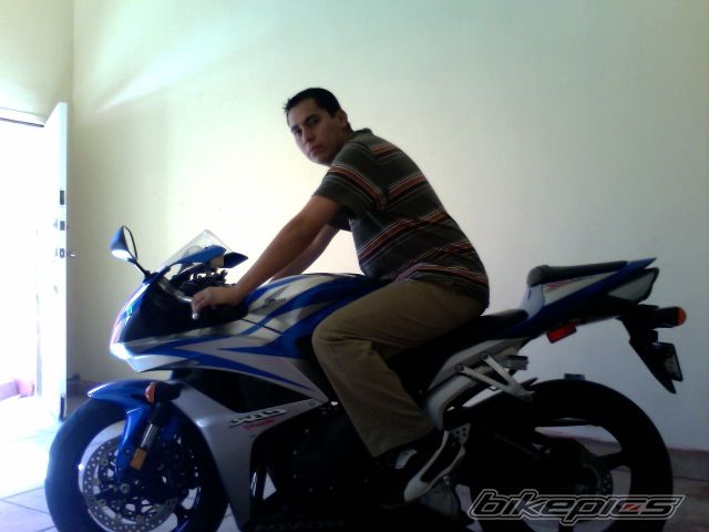 Photo 1077493