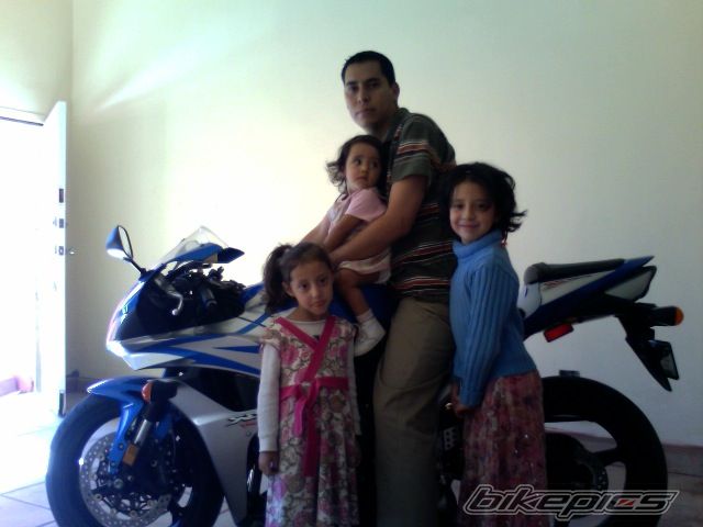 Photo 1077505