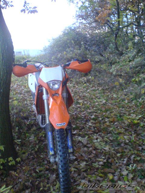 Photo 1077588