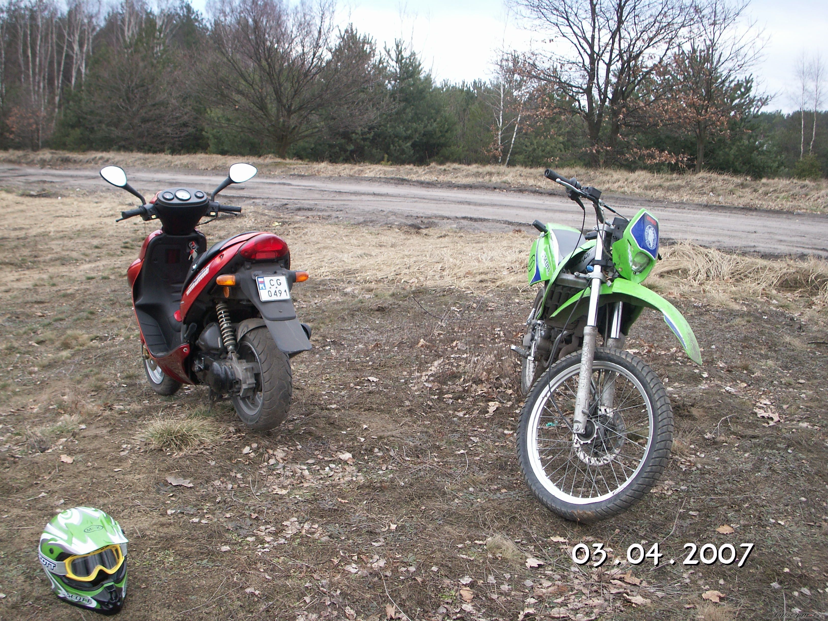 Photo 1077603