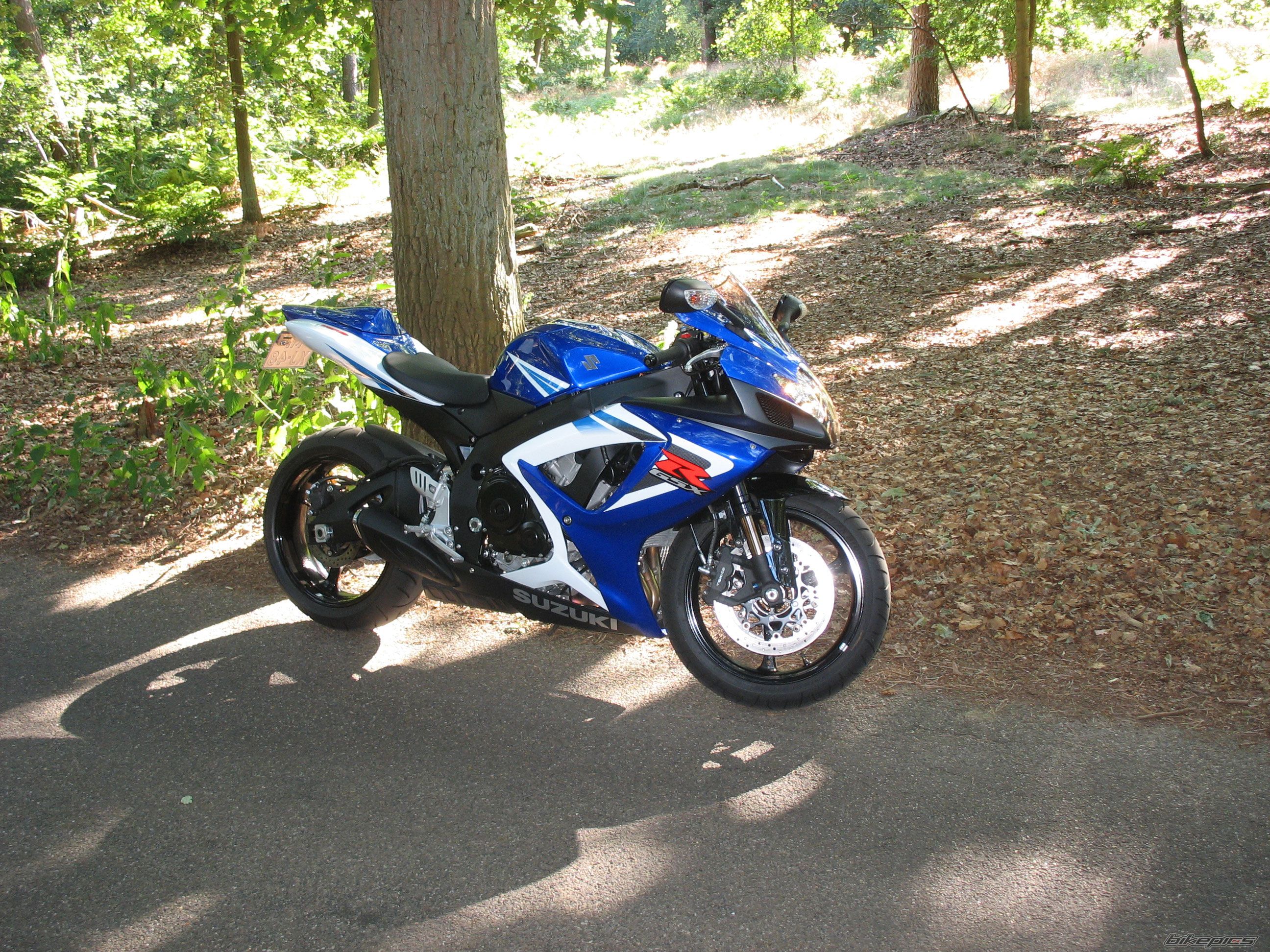 Photo 1077632