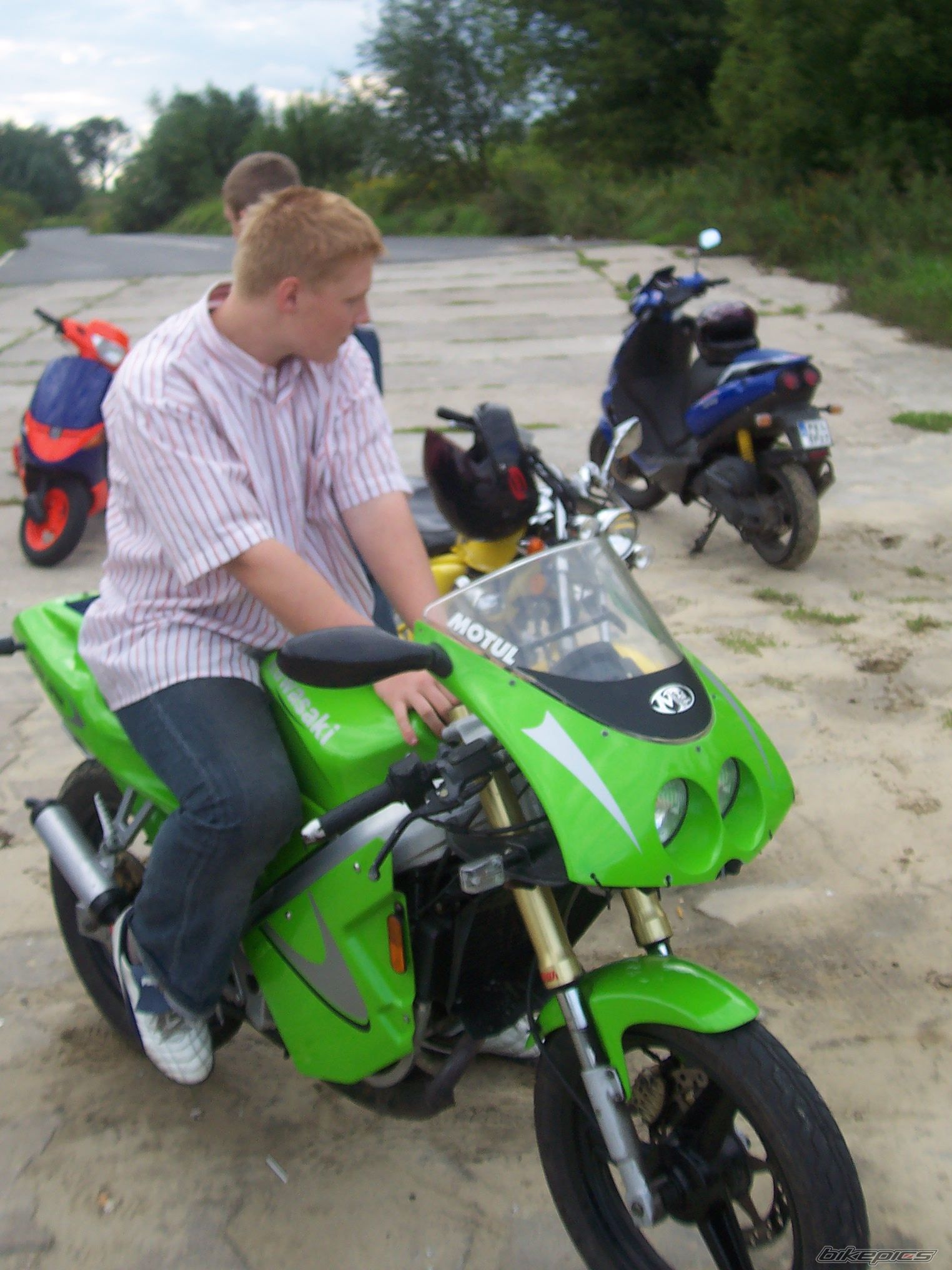 Bike Photo 1077656