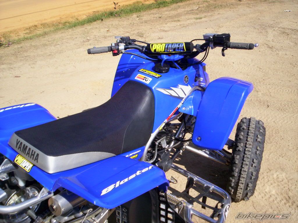 Photo 1077698