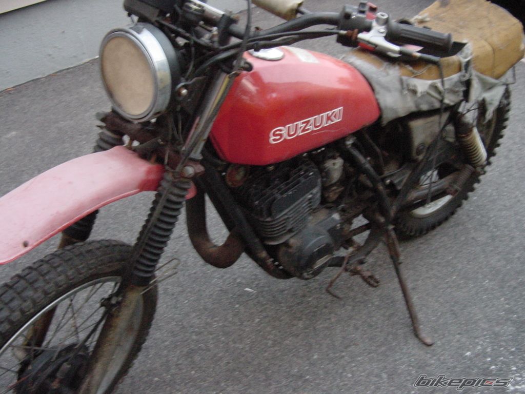 Photo 1077828
