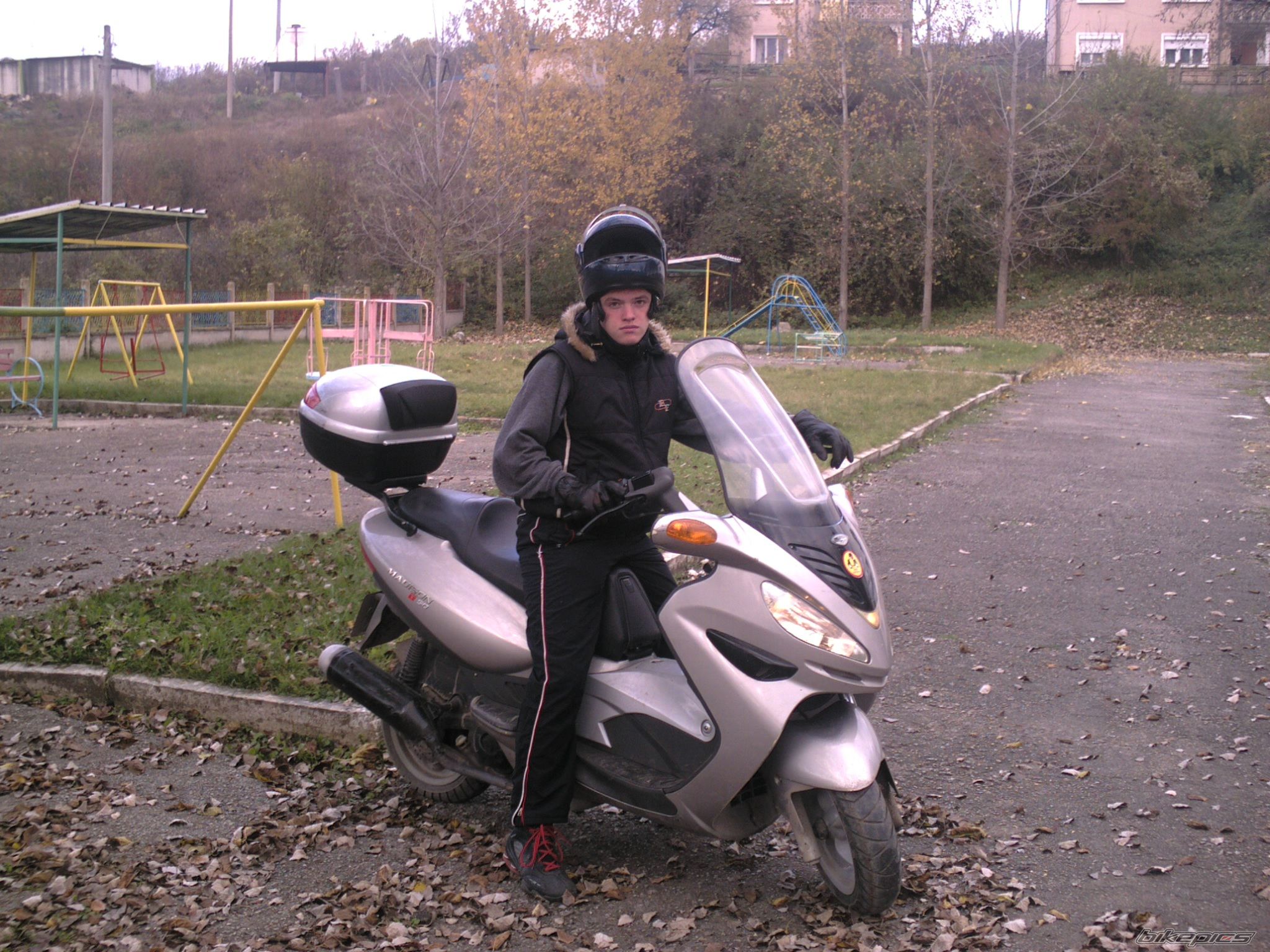 Photo 1077837