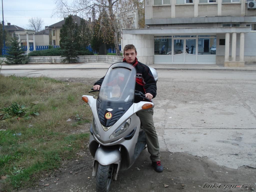 Photo 1077860