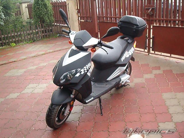 Photo 1077884