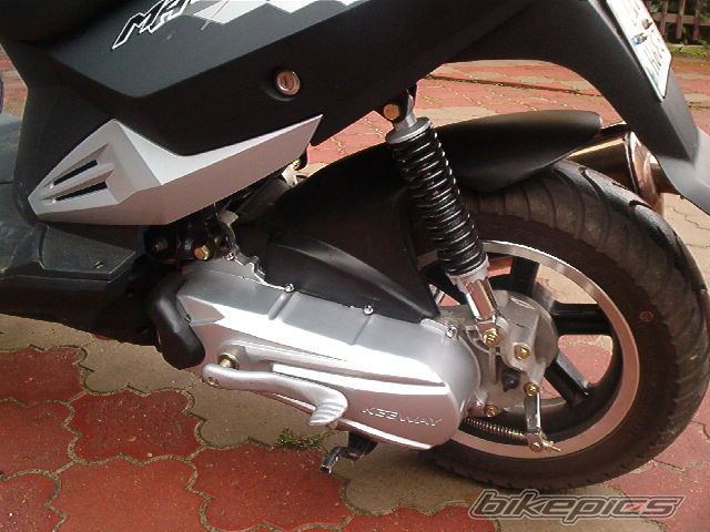 Photo 1077887