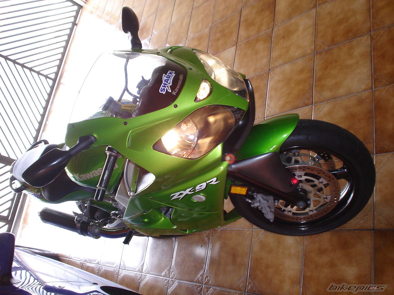 Photo 1077921
