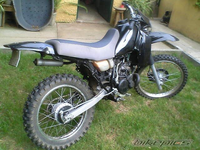 Photo 1077972