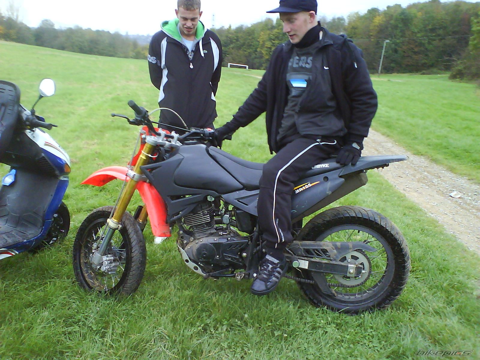 Bike Photo 1078022