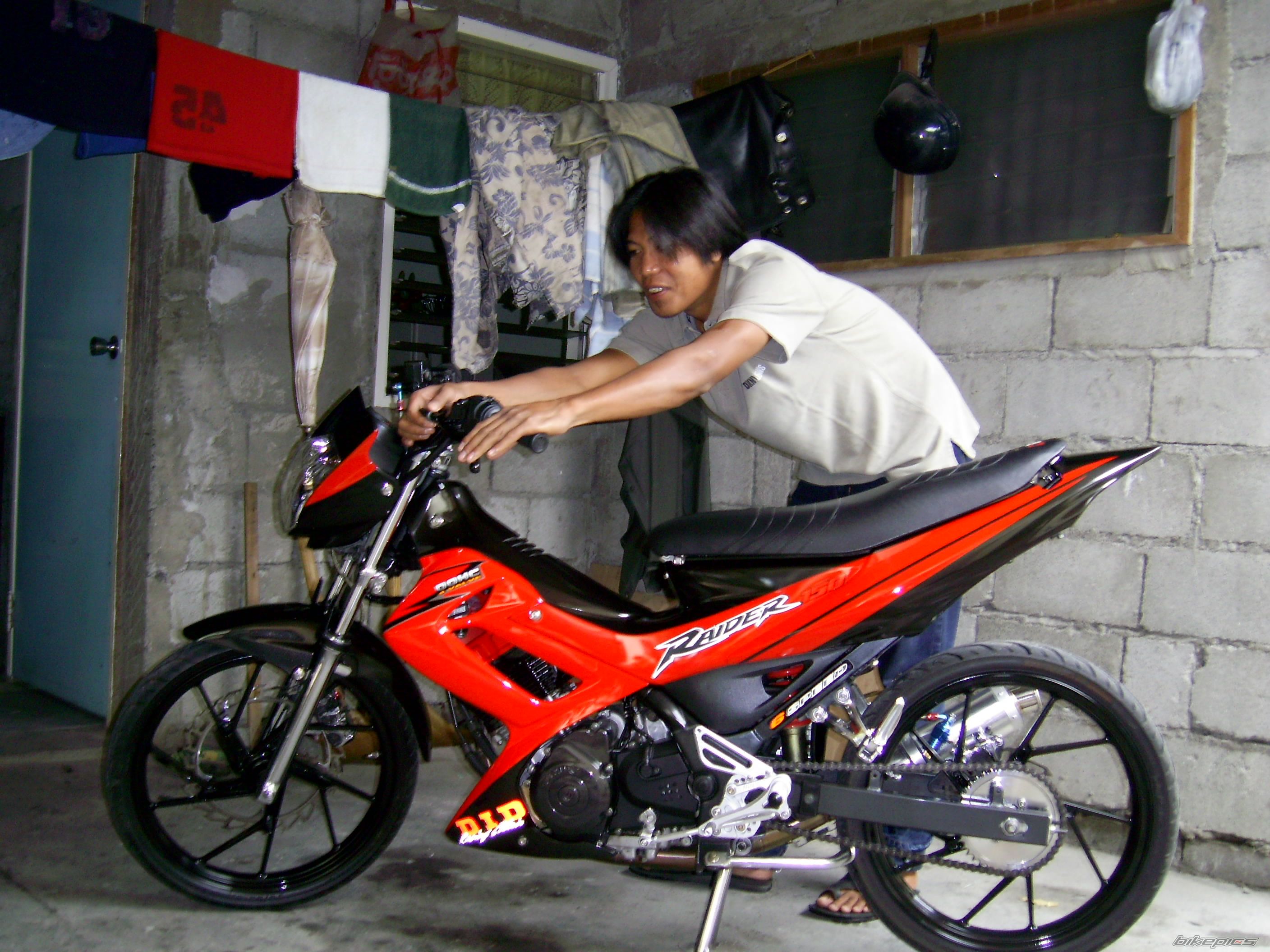 Photo 1078147