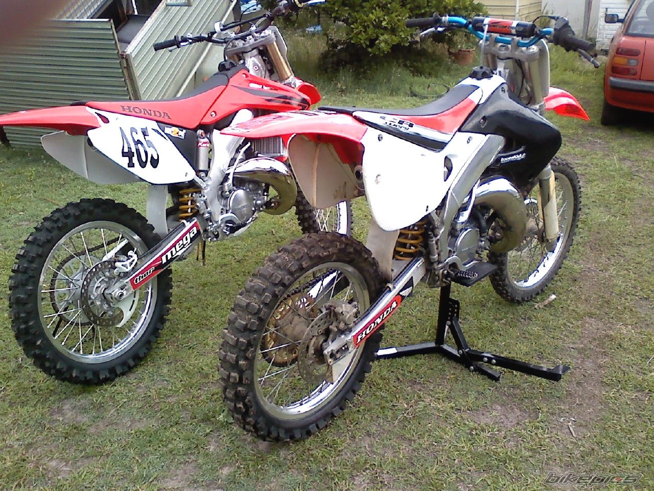 Photo 1078163