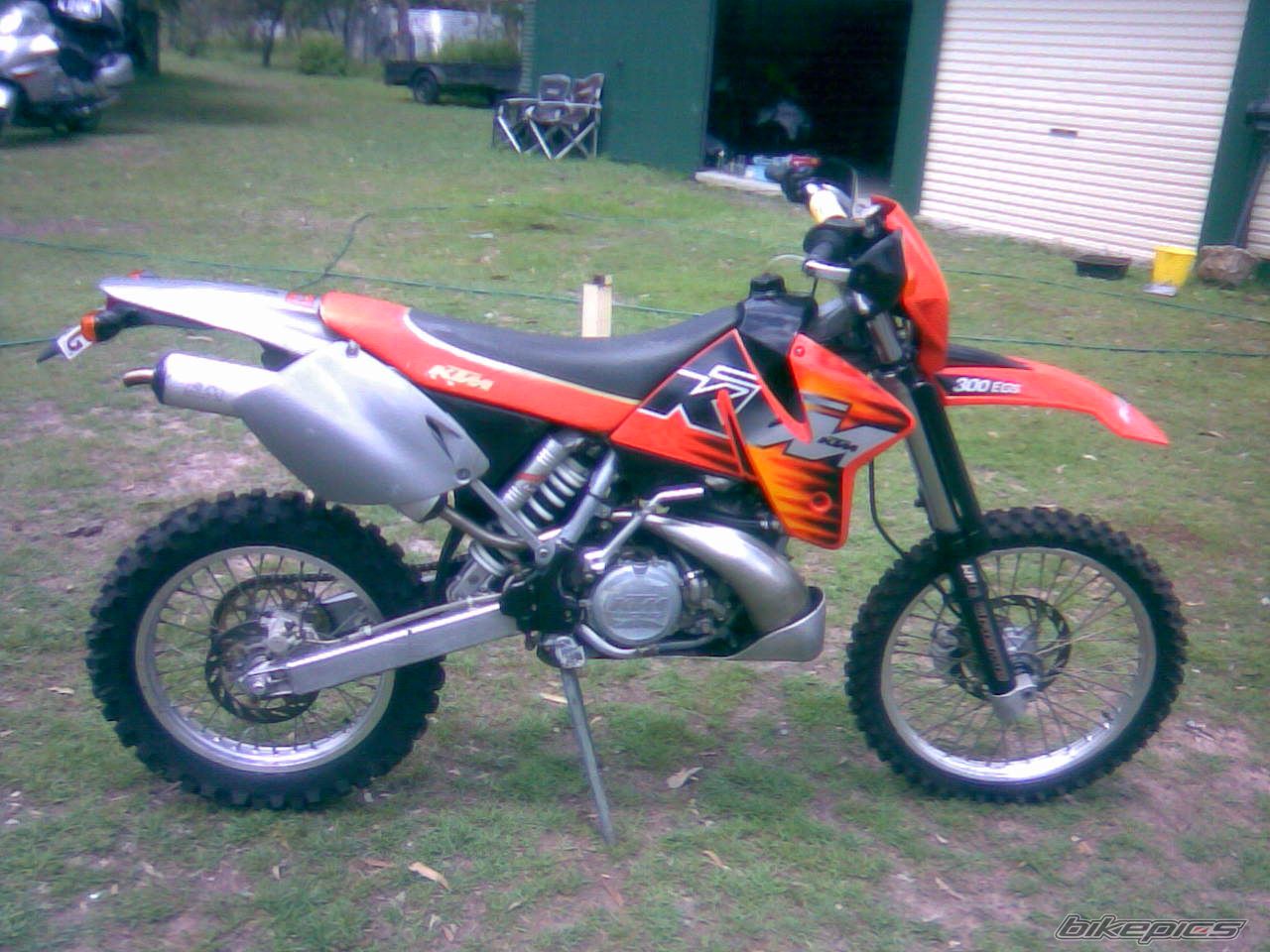 Photo 1078261