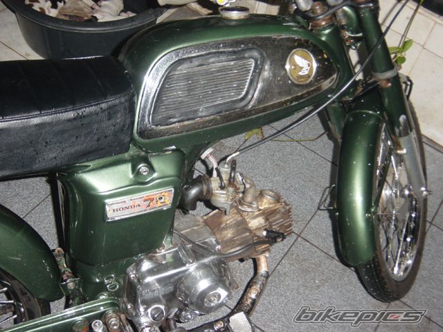 Photo 1078379