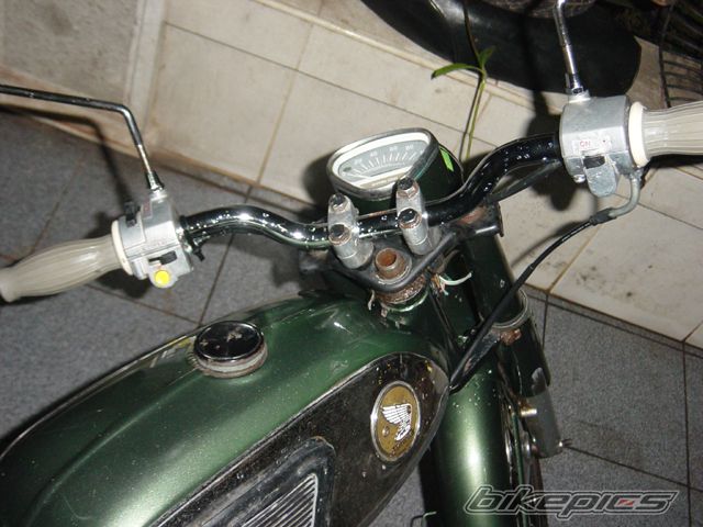 Photo 1078381