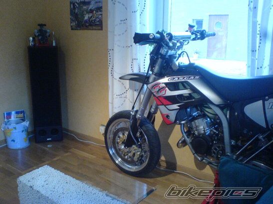 Photo 1078399