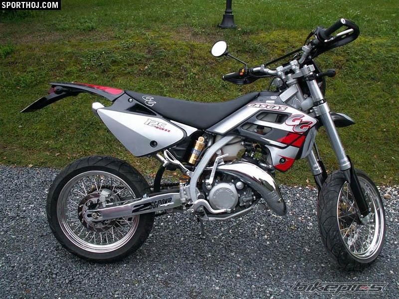 Photo 1078402