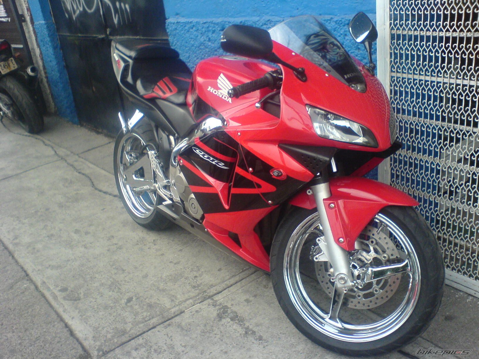 Photo 1078595