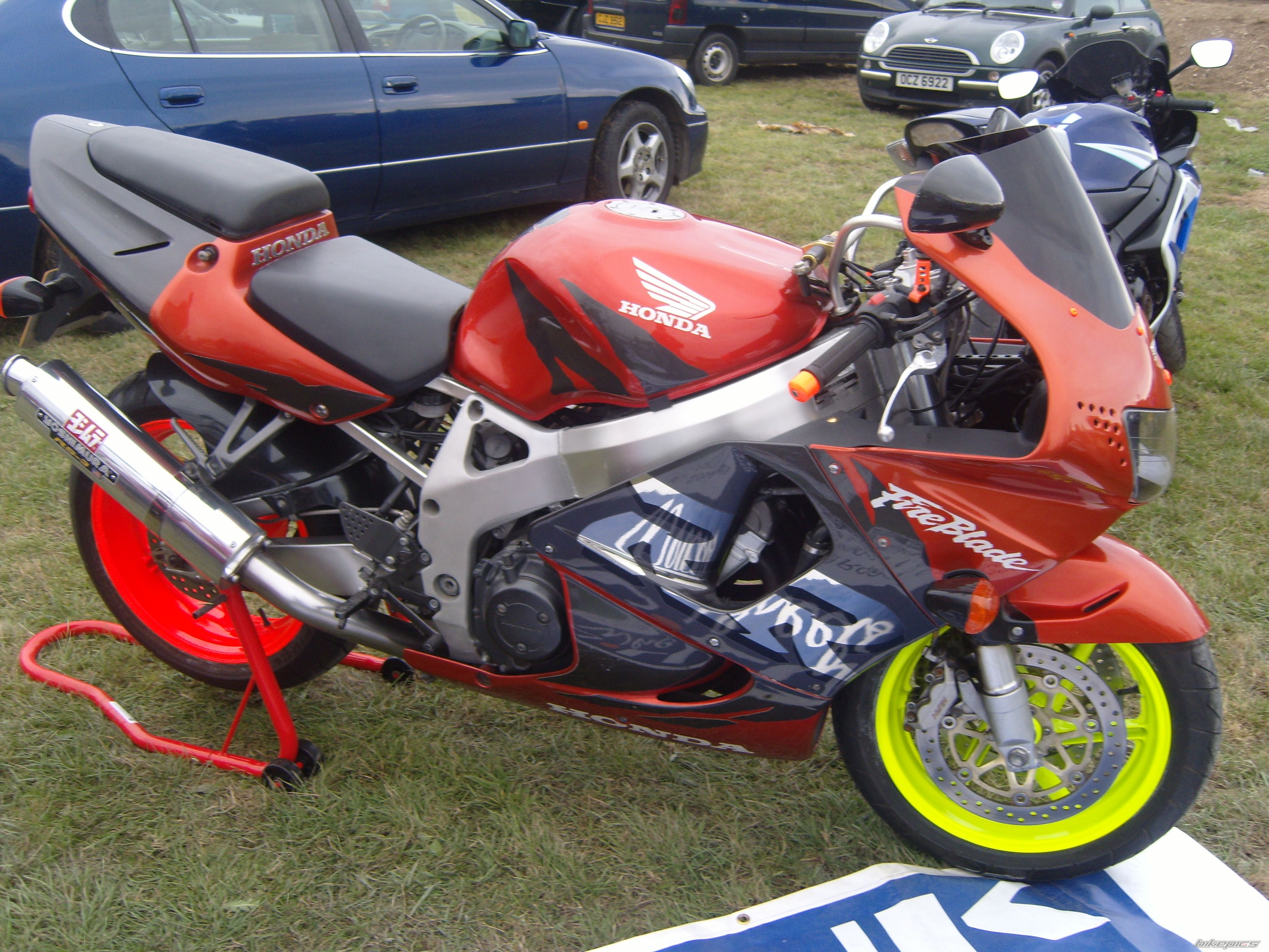 Photo 1078601
