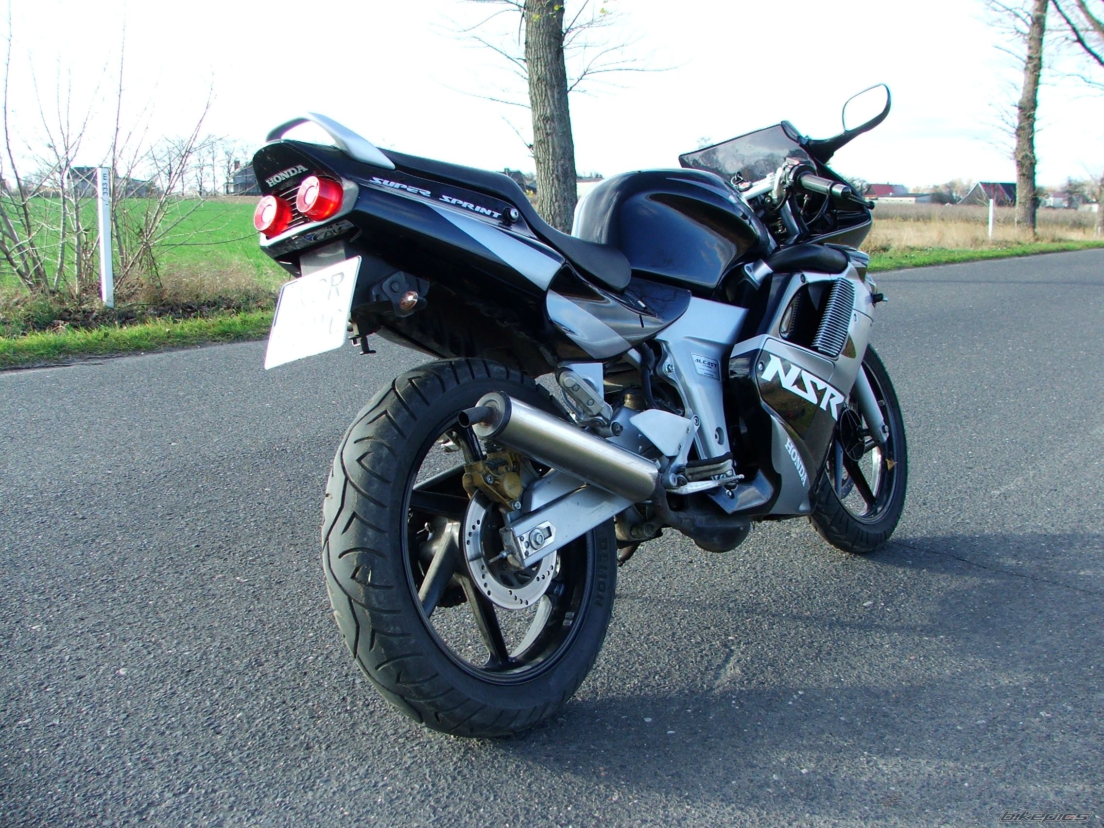 Bike Photo 1078635