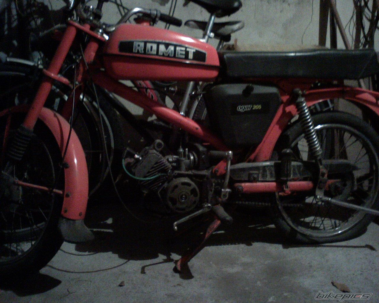 Photo 1078675