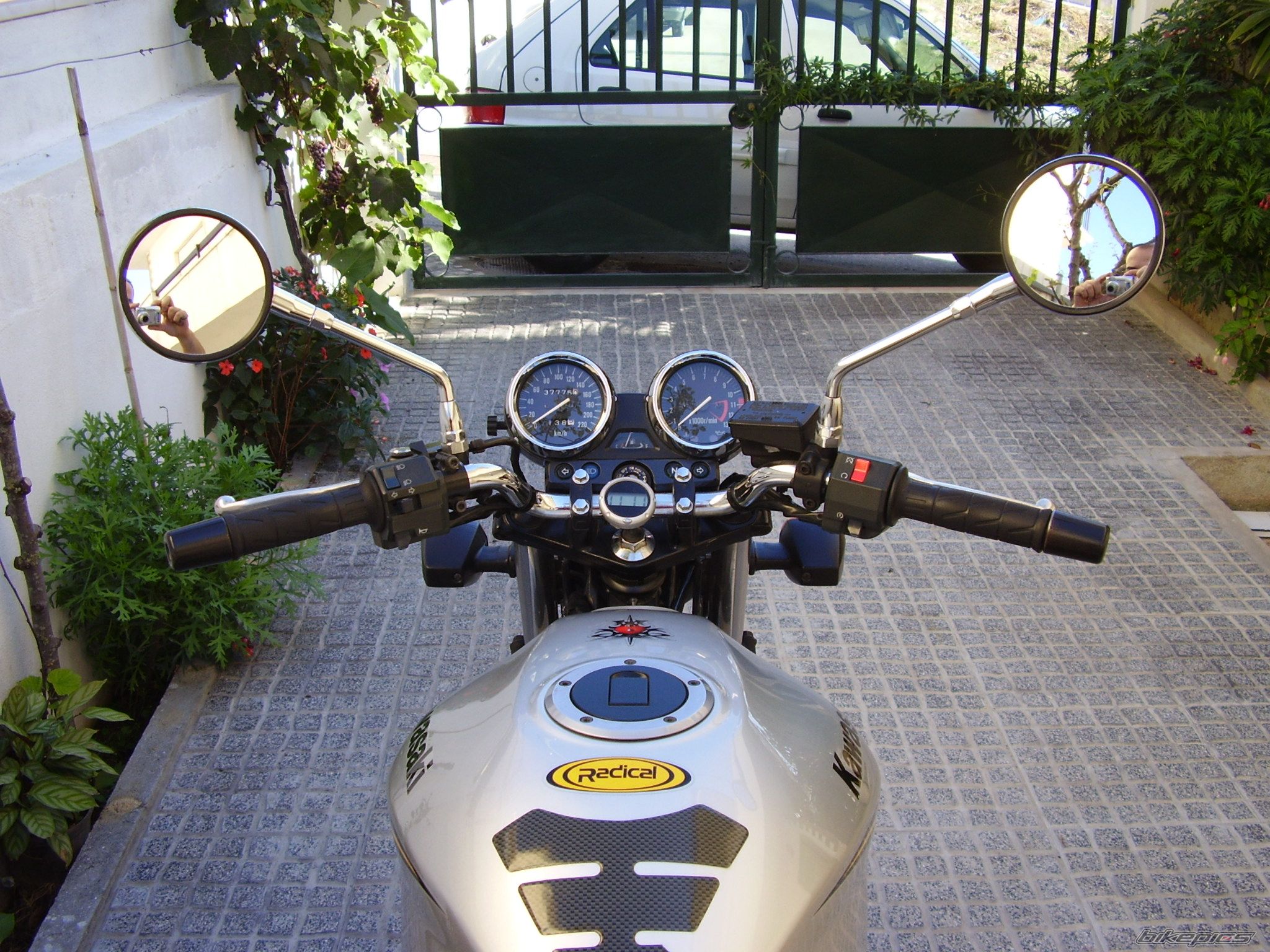 Photo 1078779