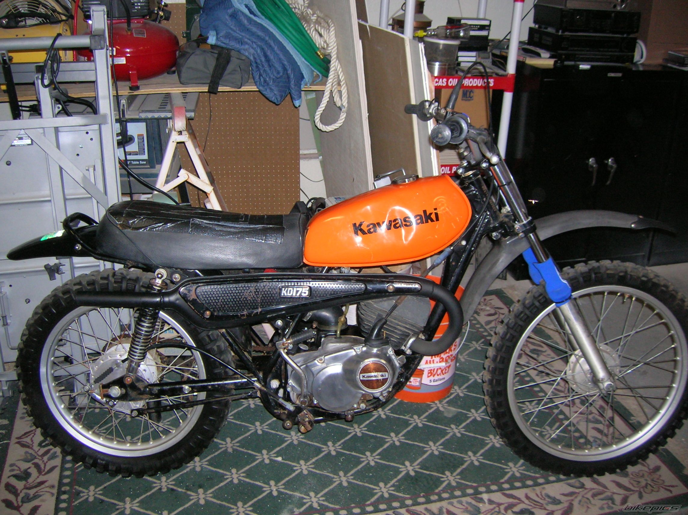 Photo 1079109