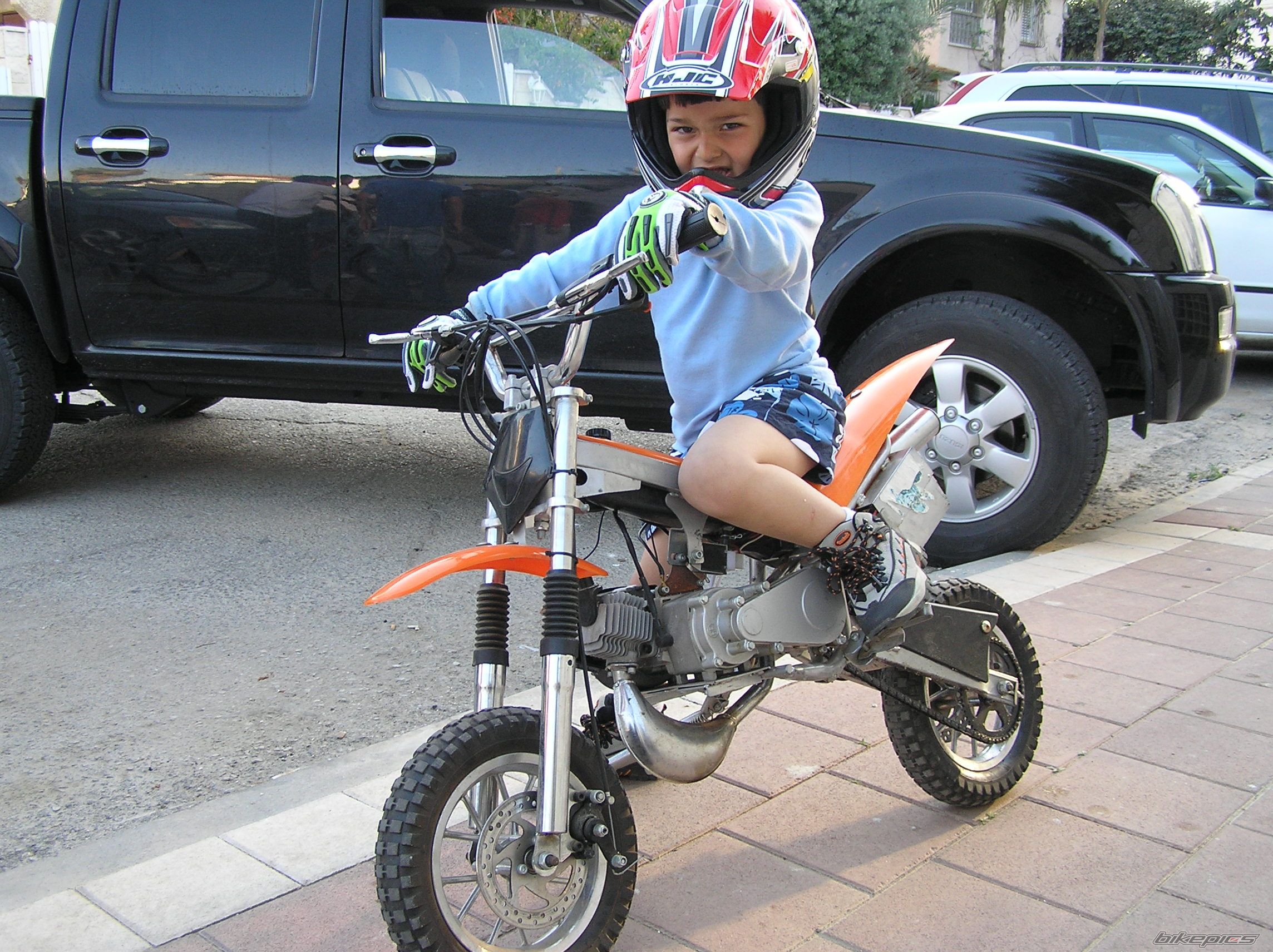 Photo 1079641