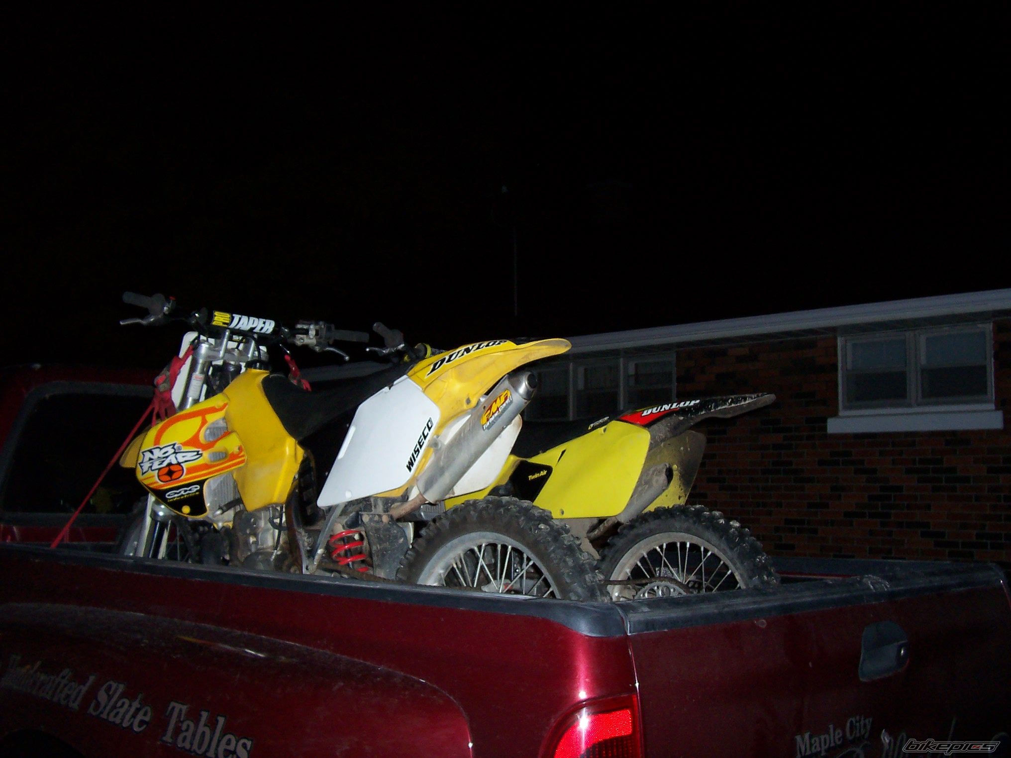 Photo 1079696