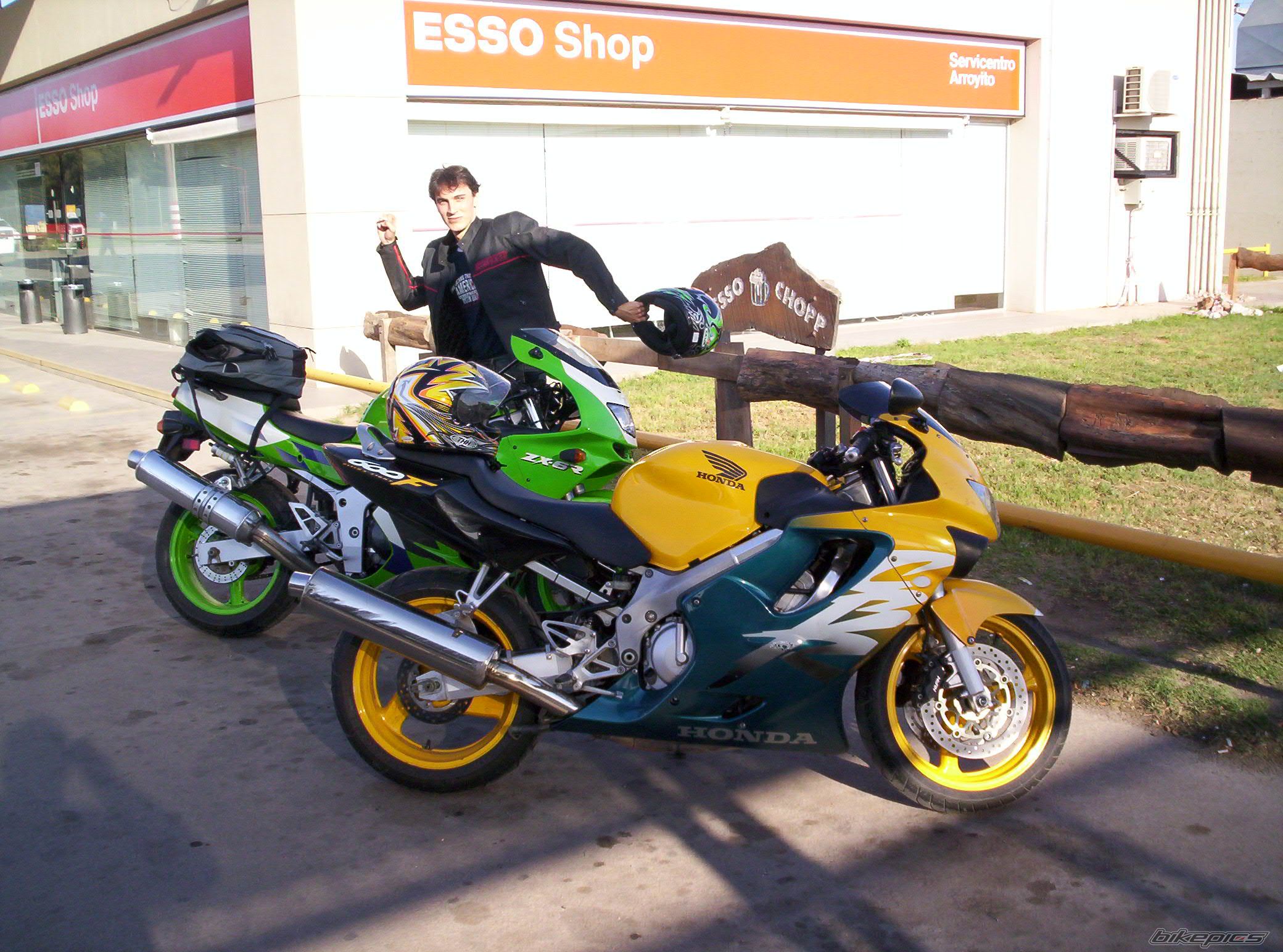 Photo 1079712
