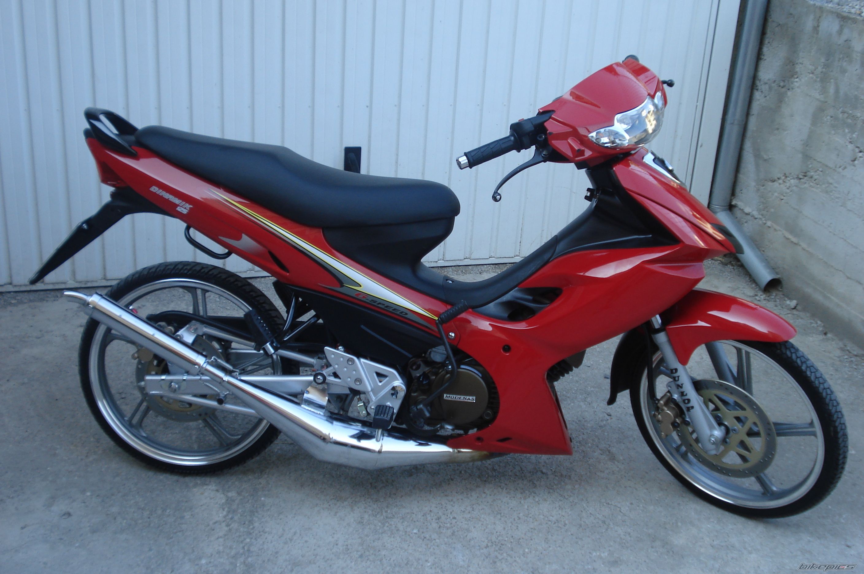 Photo 1079794