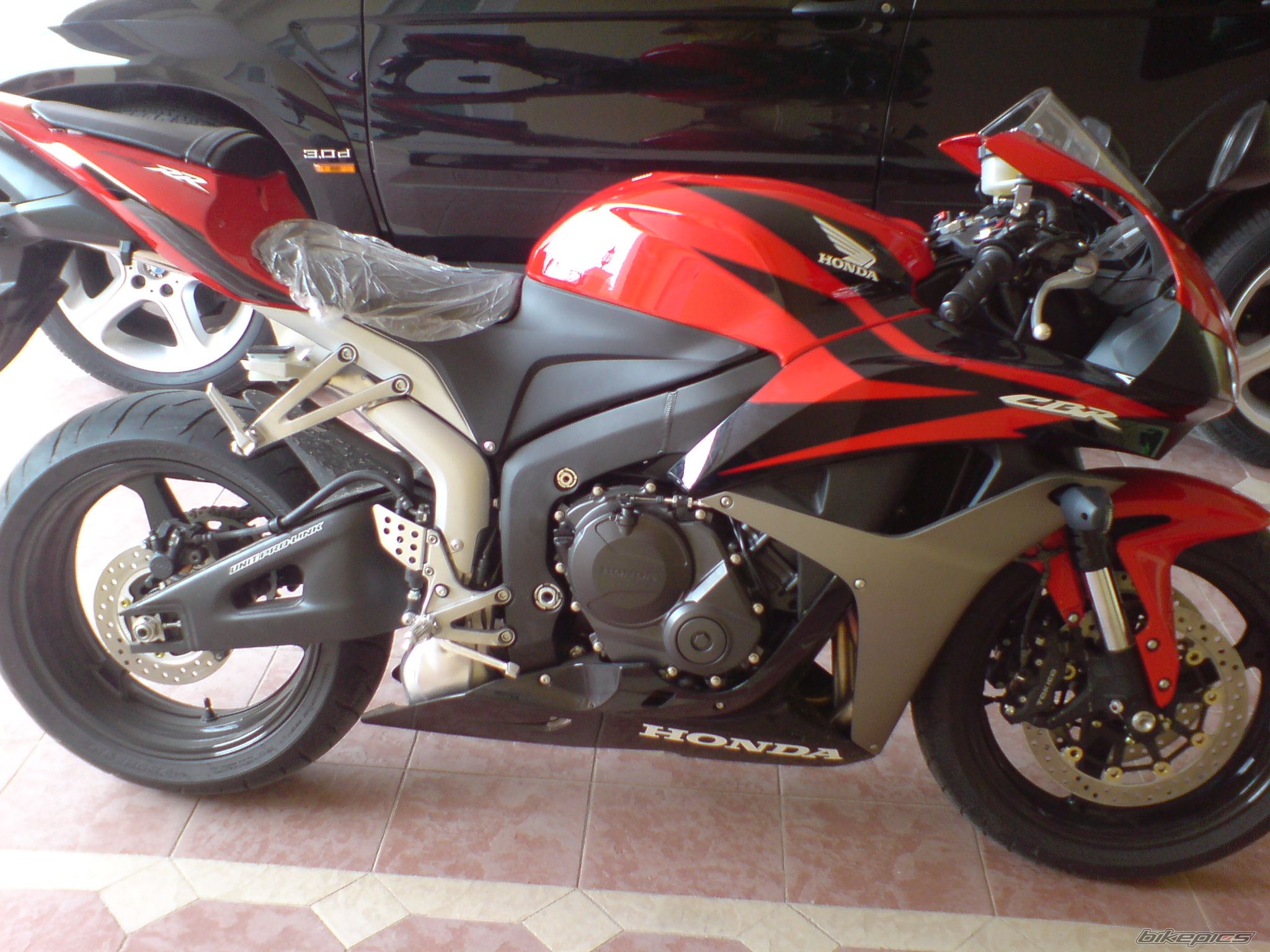 Bike Photo 1080052