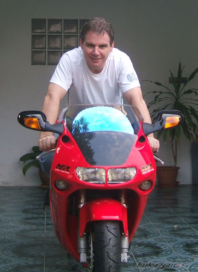 Photo 1080082