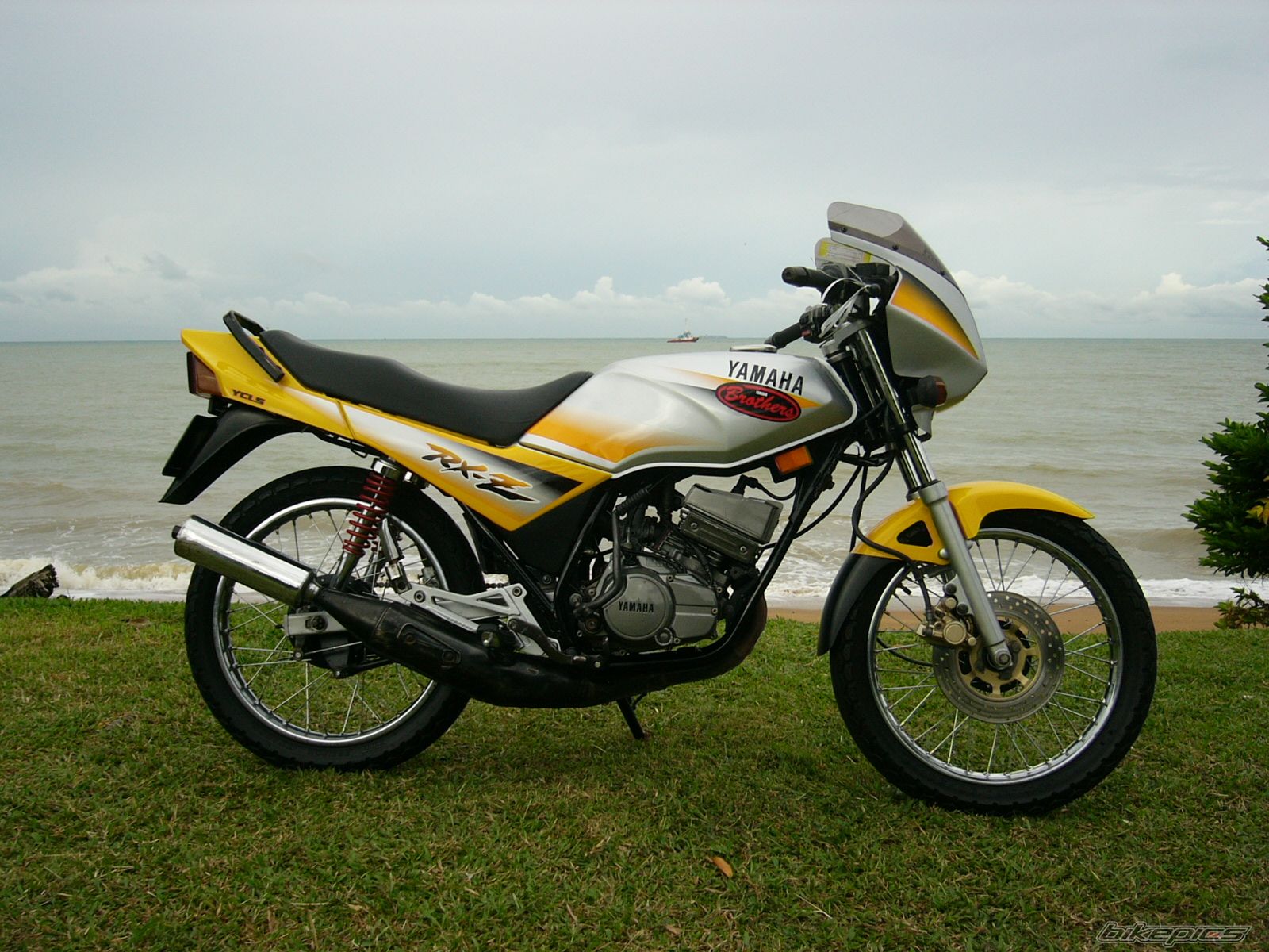 Photo 1080111