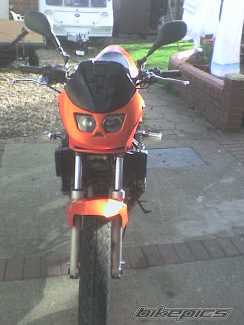 Photo 1080211