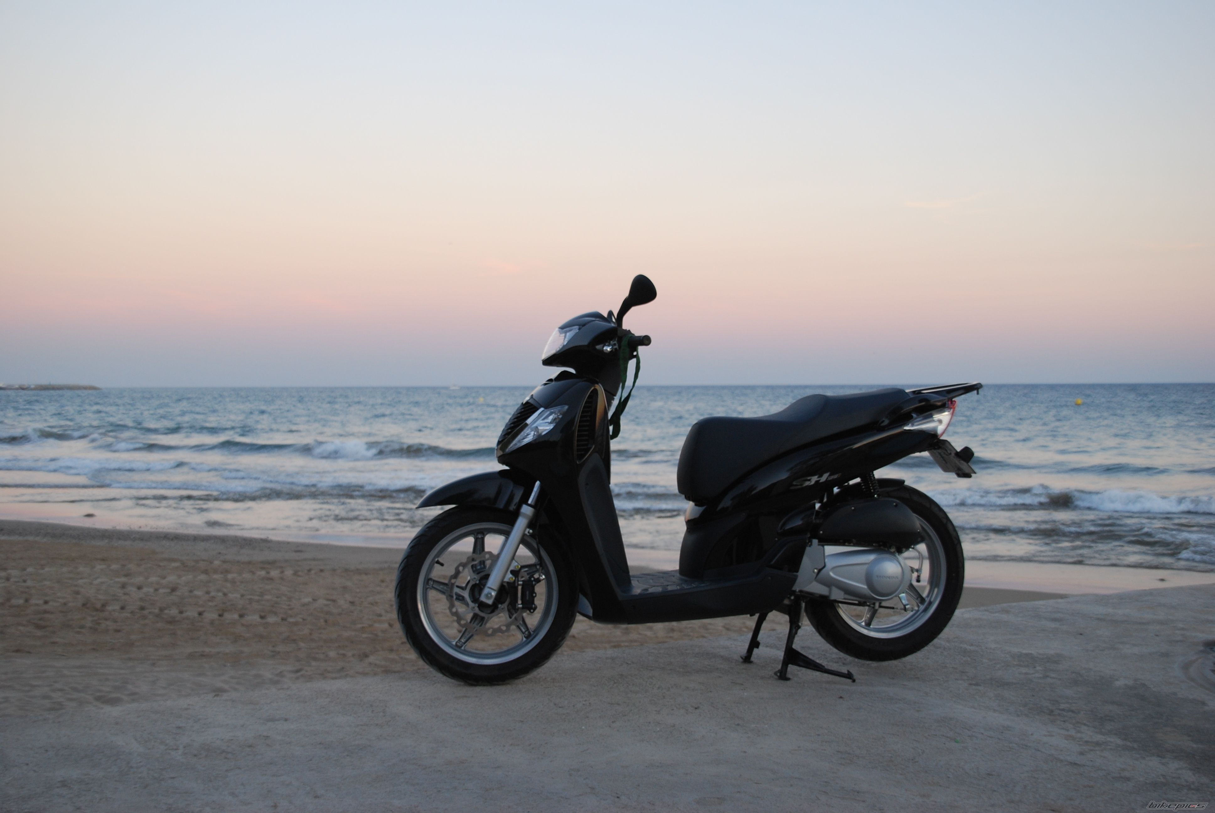 Bike Photo 1080658