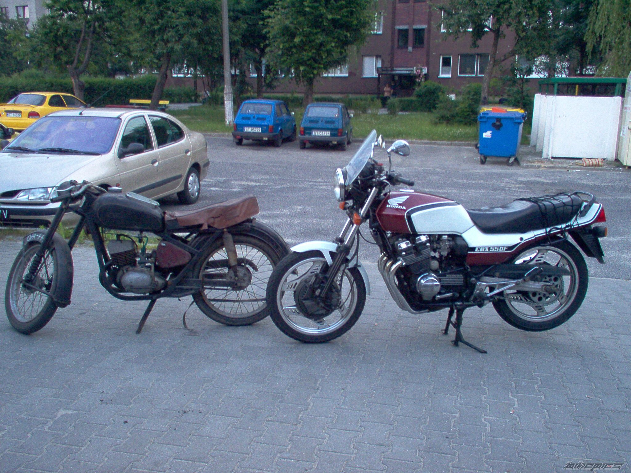 Photo 1081755