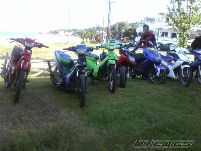 Photo 1082058