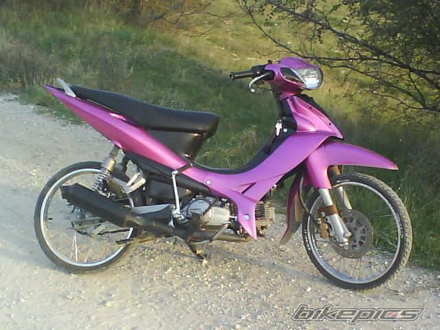 Photo 1082229