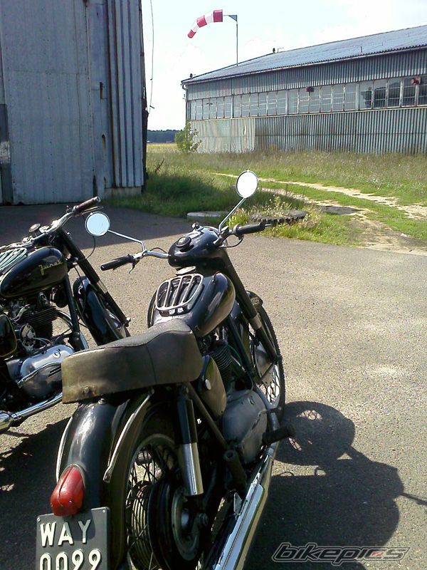 Photo 1082317