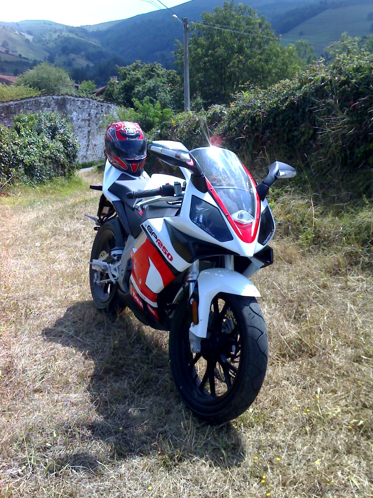 Photo 1082998