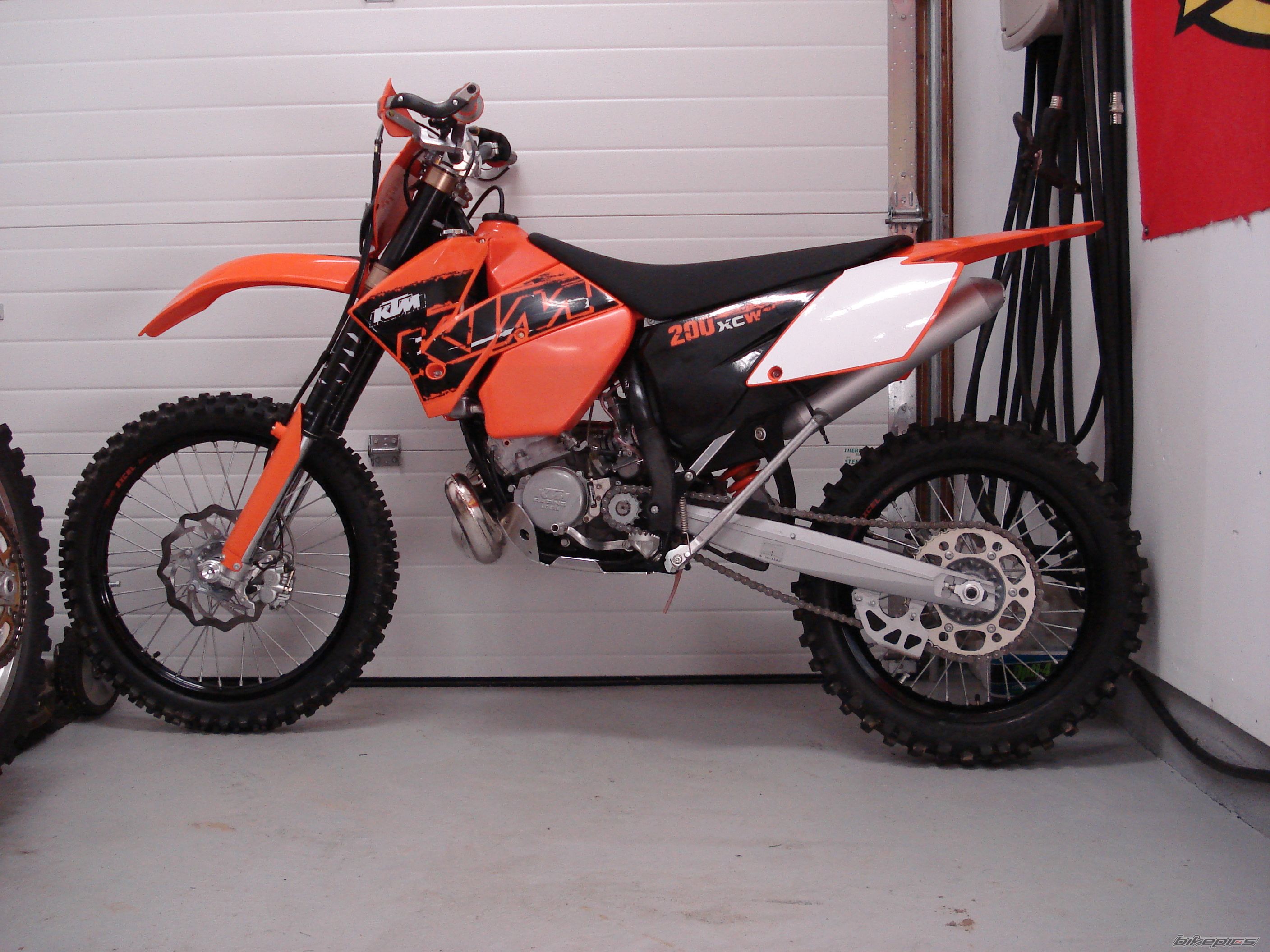 Bike Photo 1083009
