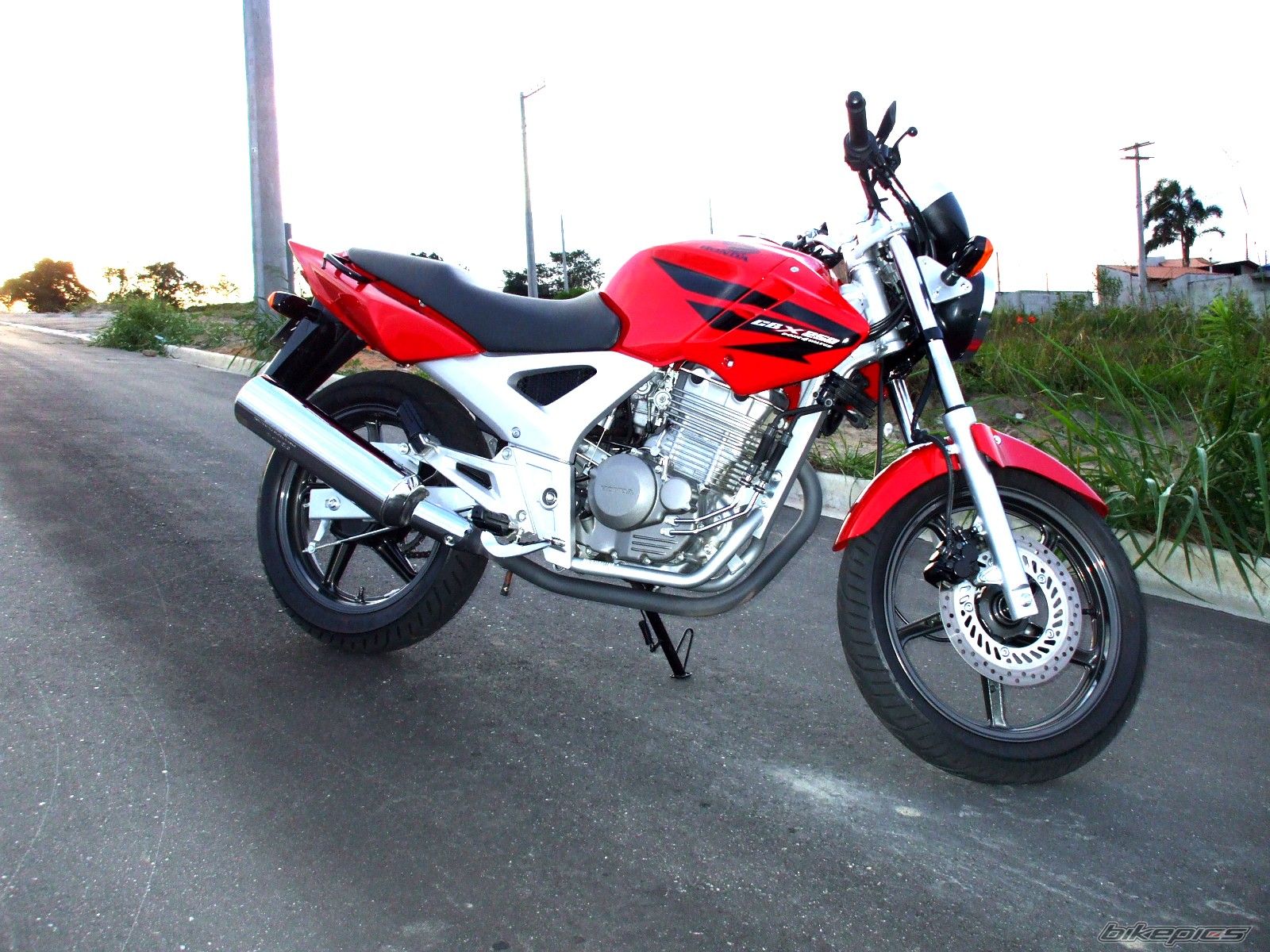 Bike Photo 1083029