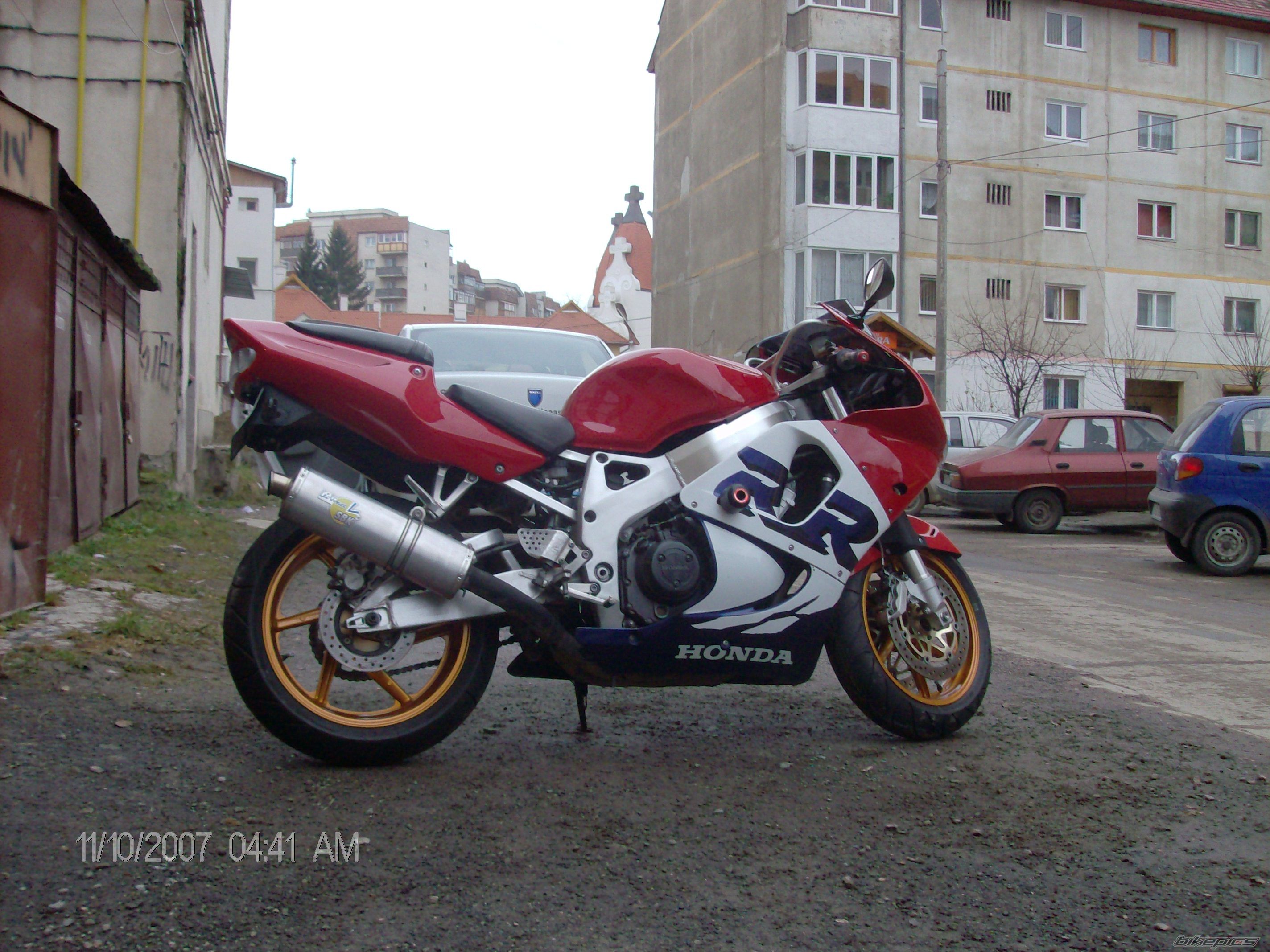 Photo 1083255